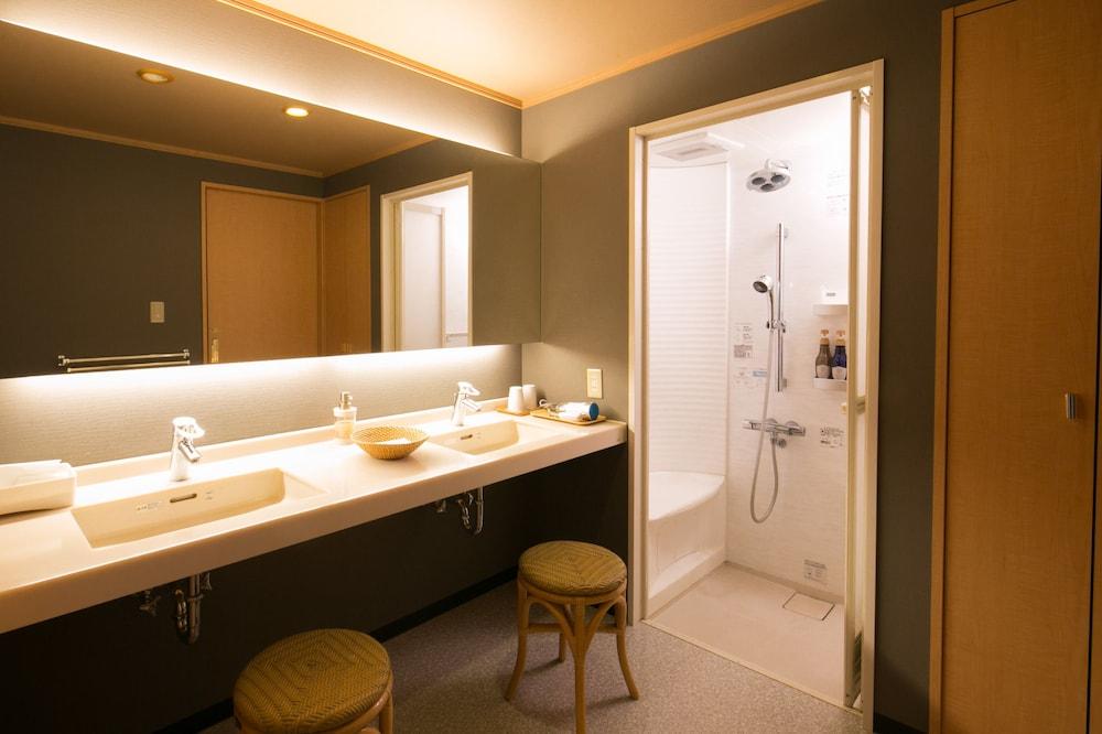 Hotel Shiroyama Югавара Экстерьер фото